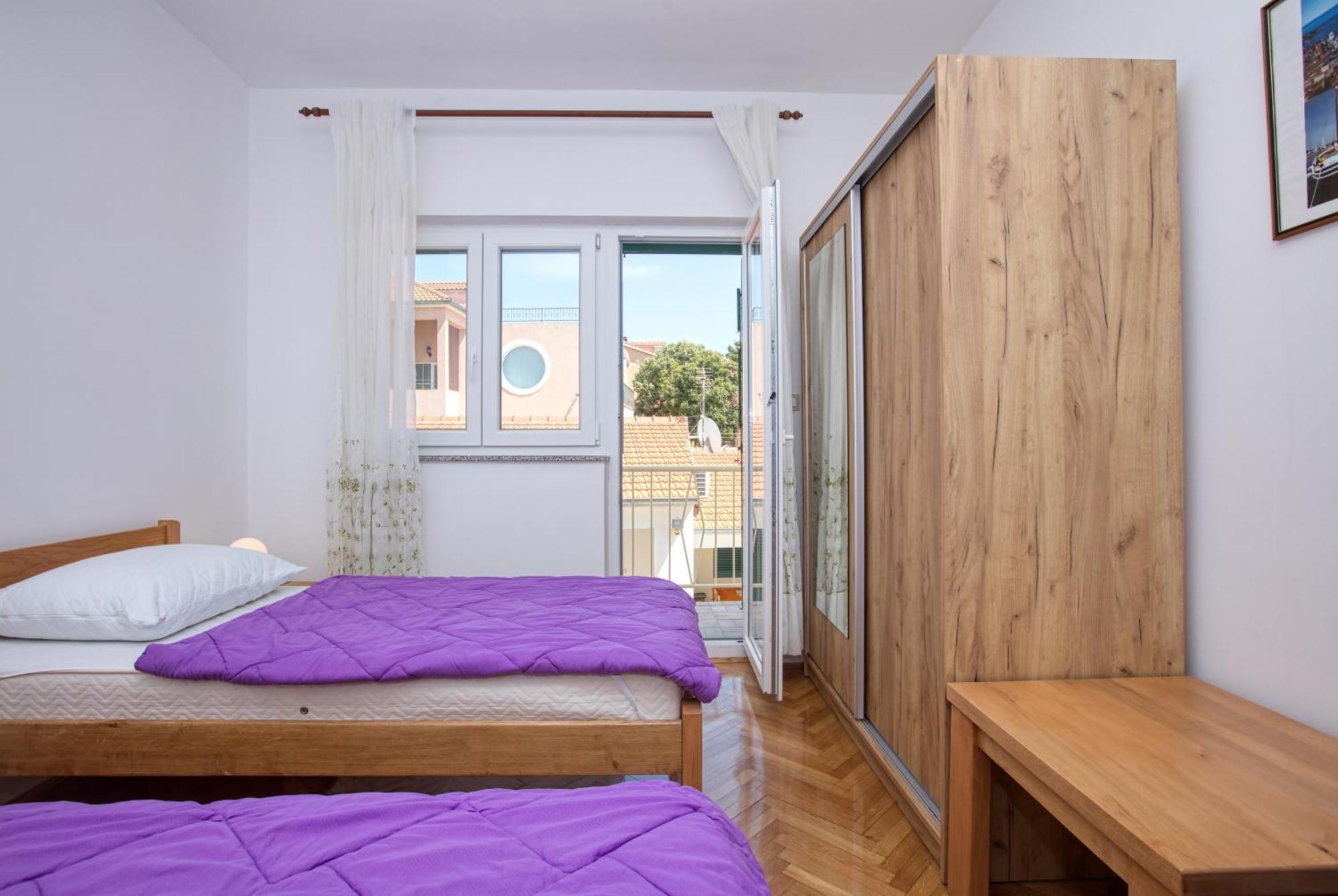 Family Friendly Seaside Apartments Brodarica, Sibenik - 4833 Brodarica  Room photo